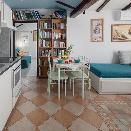 Villa Tina Пореч Екстериор снимка