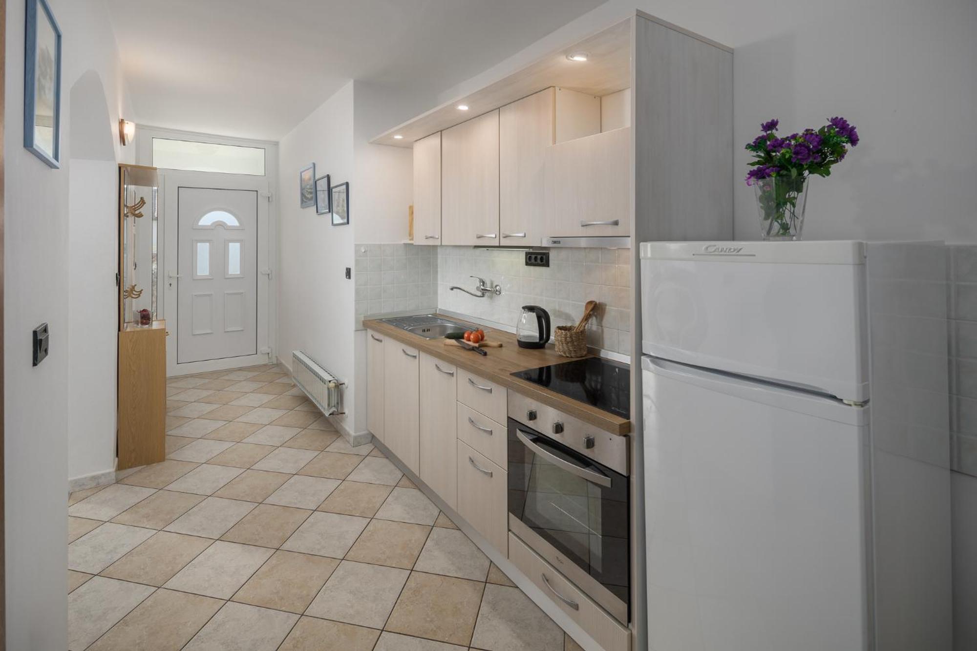 Villa Tina Пореч Екстериор снимка