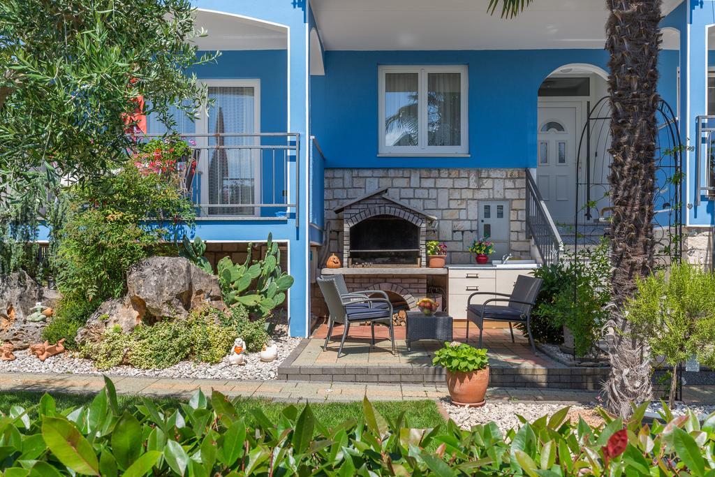 Villa Tina Пореч Екстериор снимка